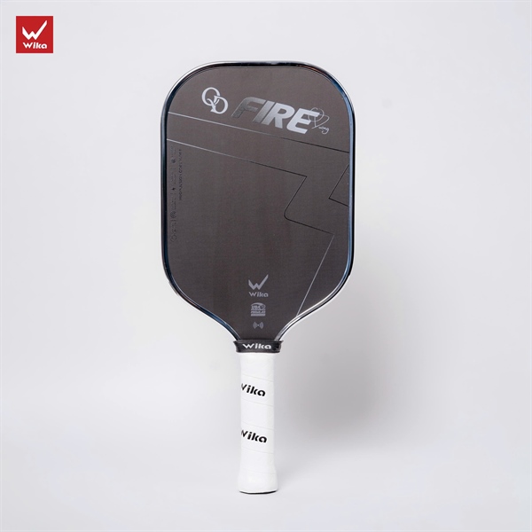 VỢT PICKLEBALL QD FIRE WIKA (16MM) - TẶNG KÈM 3 QUẤN CÁN VÀ 1 BÓNG THI ĐẤU